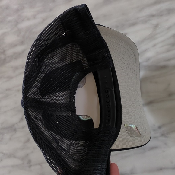 Brand new with stickers, 47 Brand Seattle Kraken hockey snap back hat - Picture 3 of 4